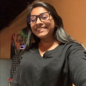 Meet your Posher, Eva